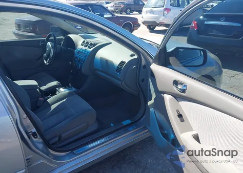 2009 Nissan Altima 2.5 S из США, поврежденный, VIN 1N4AL21E49N530012